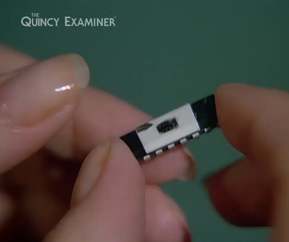 EPROM chip featured in Quincy M.E. episode with Fritzi Burr